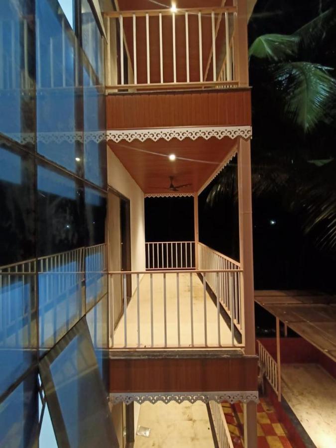 Srushti Sea Villa Resort Diveāgar Exterior foto